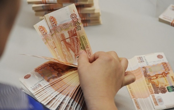 рубль укрепится на налоговых выплатах