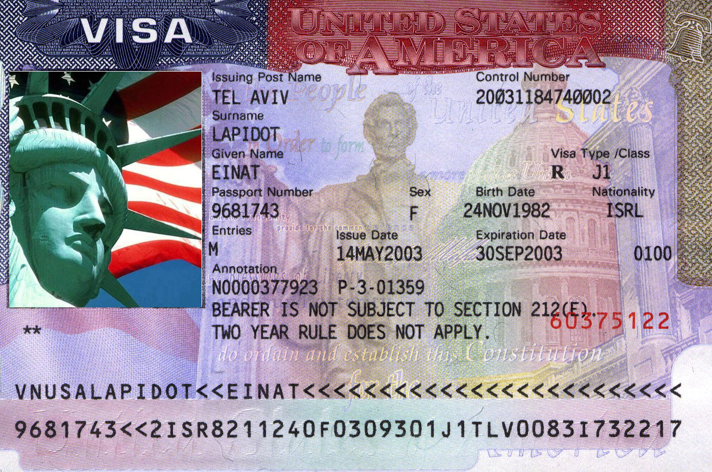Желающих получить американскую визу проверят по социальным сетям