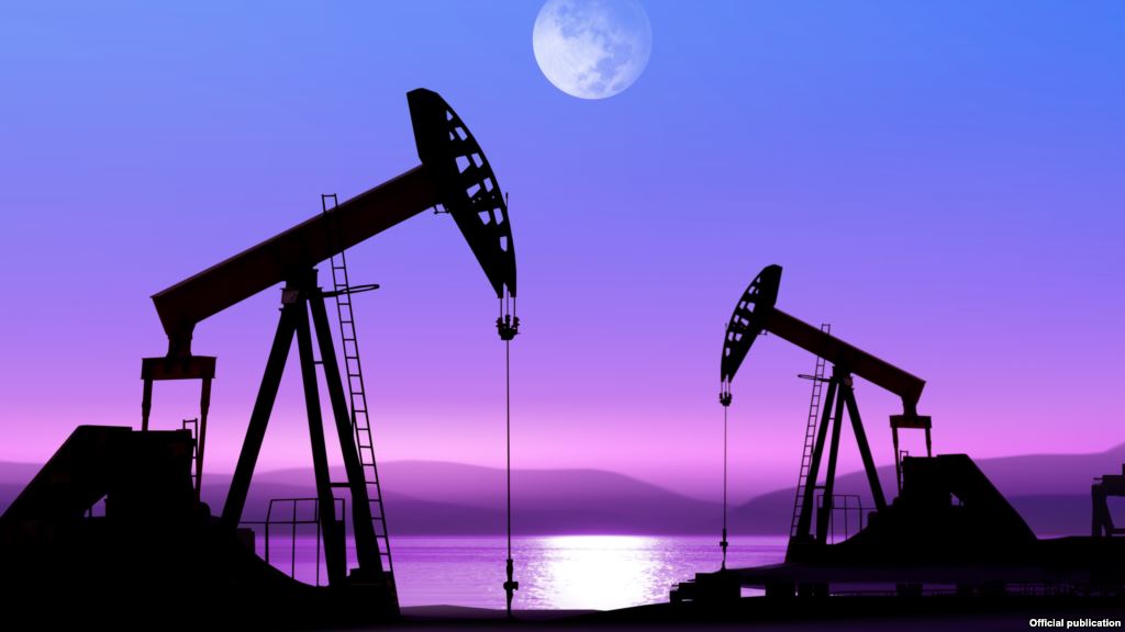 Во время эксплуатации  нефти повышается проблема эффективности  добычи данного ресурса.
