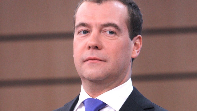 Действия Дмитрия Медведева рассмотрит Генпрокуратура РФ