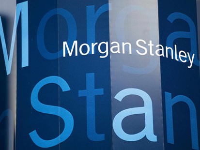 прибыль Morgan Stanley упала вдвое