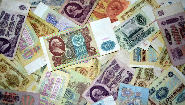 Появление советского рубля
