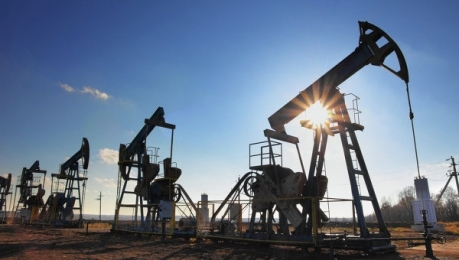 Нефть стоит $42, доллар – почти 70 рублей