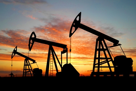 Почему растет добыча при падающей нефти  