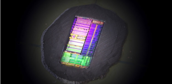 DARPA создали электроно-фотонный интегрированный микрочип