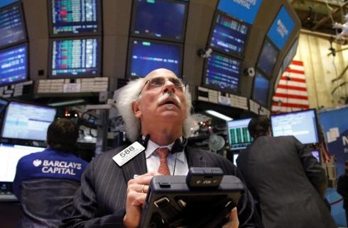 Work on Wall Street: Старик-миллиардер увольняет совет директоров вместе с CEO
