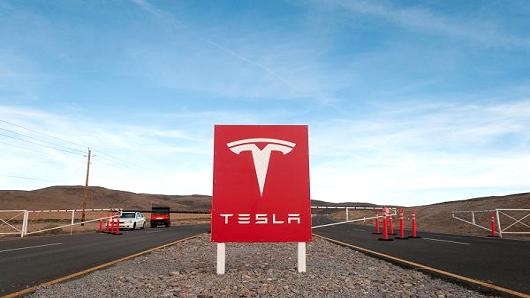 Будущее компании Tesla полностью зависит от завода Gigafactory
