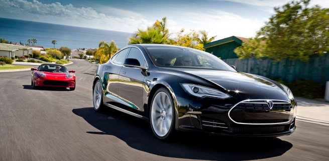 Work on Wall Street: Tesla замахнулась на рынок спорткаров