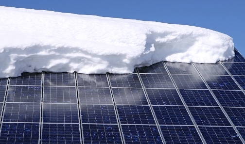 Использование солнечной энергии зимой или длительное хранение тепла для бытовых нужд
