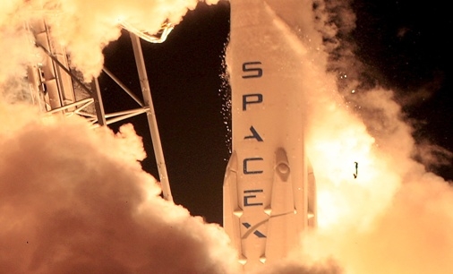 SpaceX: Убытки от взрывов ракет Falcon 9